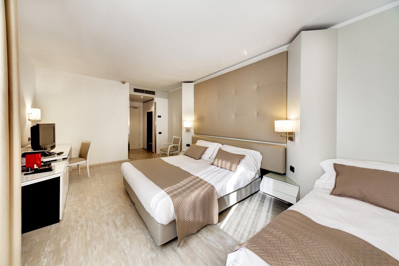 Mediterraneo Palace Hotel Ragusa Ngoại thất bức ảnh